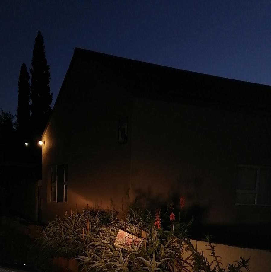 Swartberg Guest House 卡利登 外观 照片