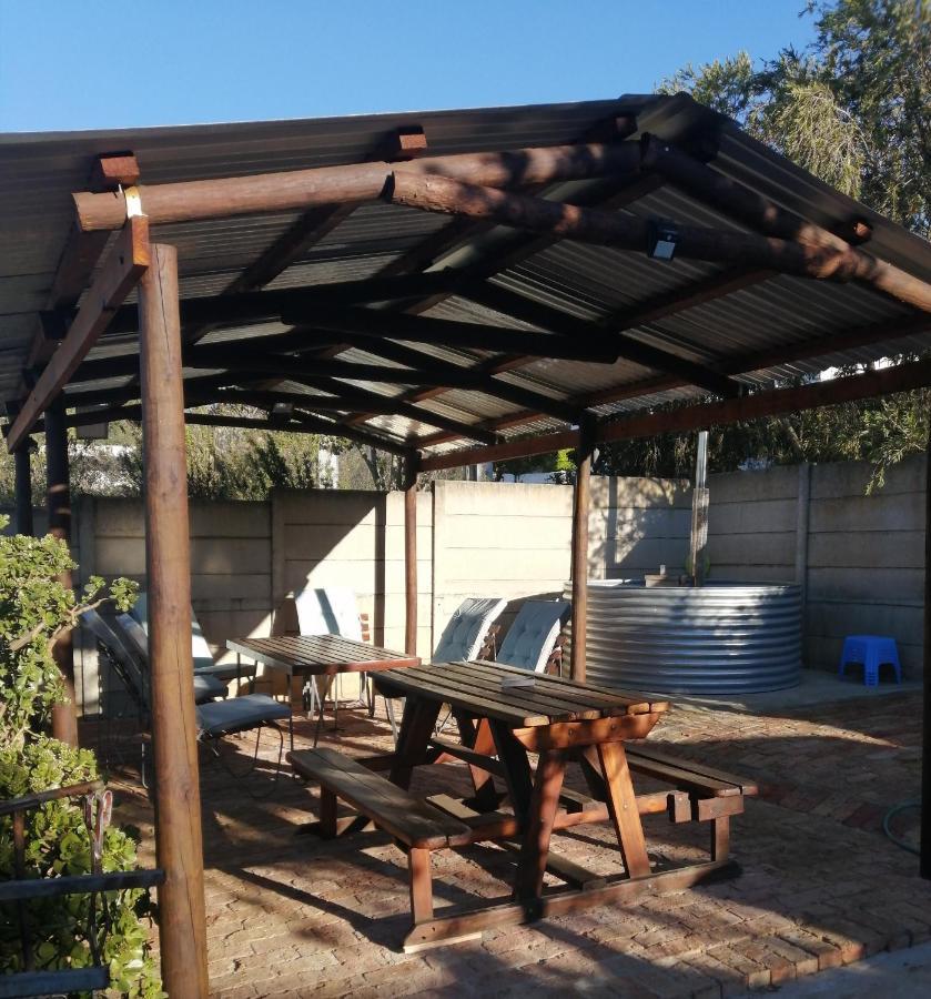 Swartberg Guest House 卡利登 外观 照片