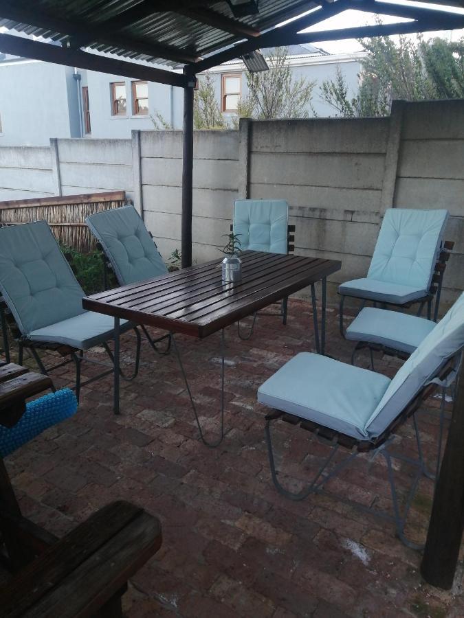 Swartberg Guest House 卡利登 外观 照片
