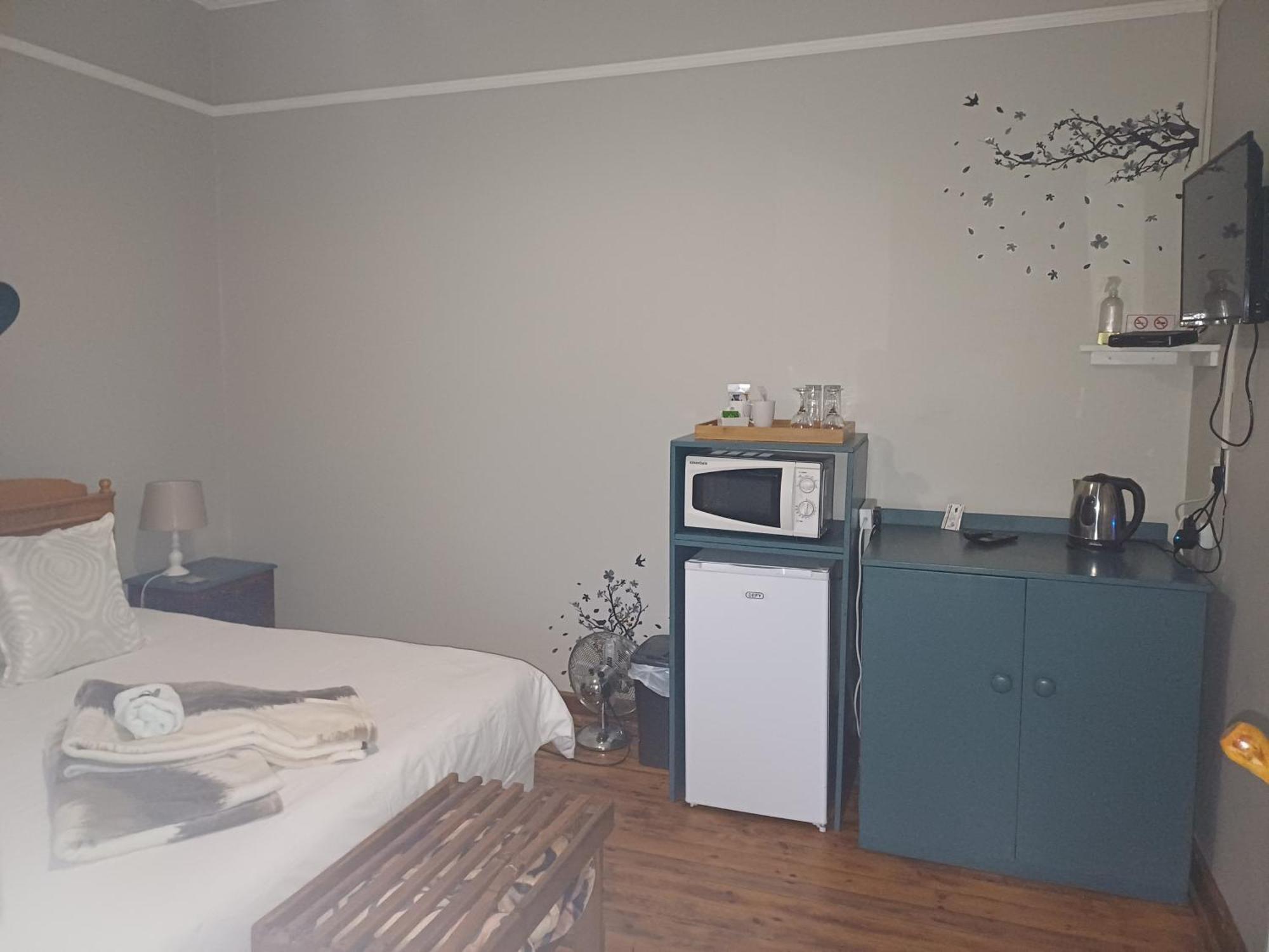 Swartberg Guest House 卡利登 外观 照片